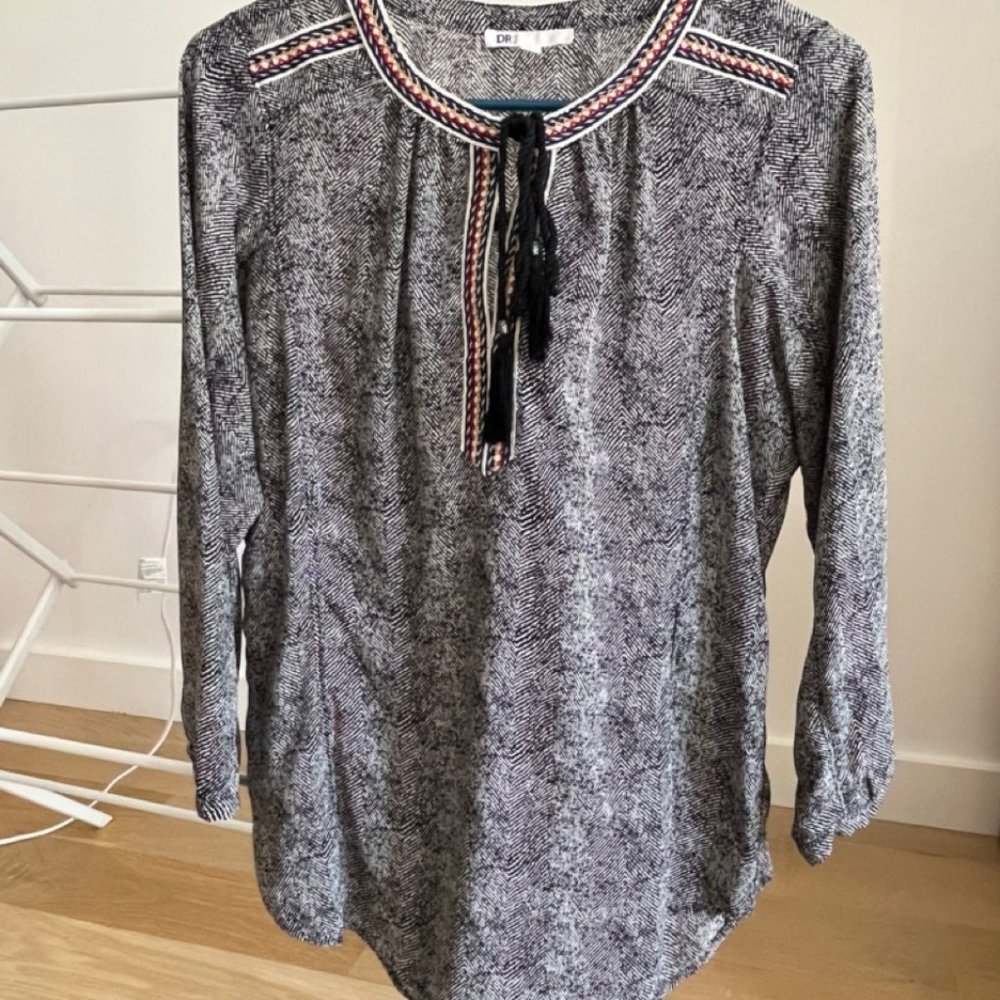Daniel Rainn Long Sleeve Blouse w/ embroidered trim tie tassels